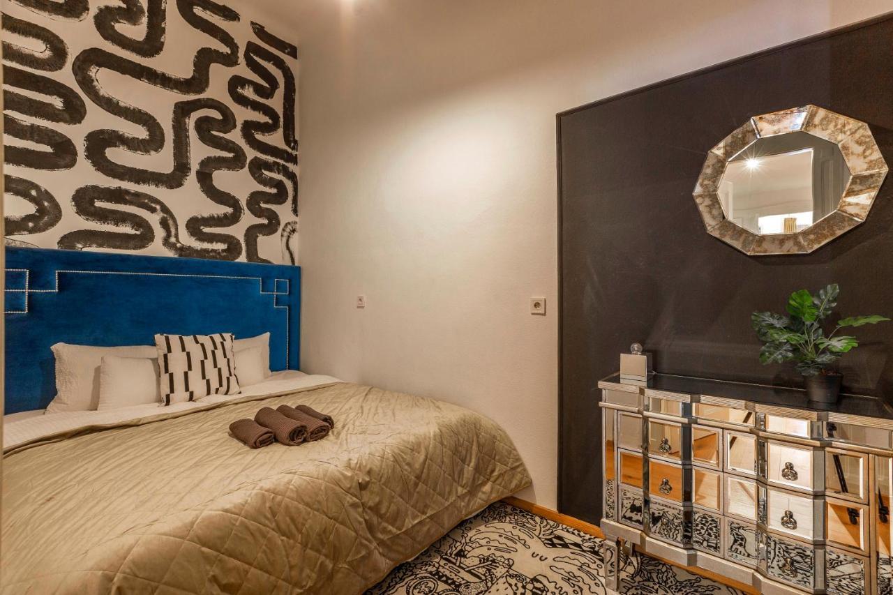 Deluxe Dohany Residence Next To The New York Cafe Budapeste Exterior foto